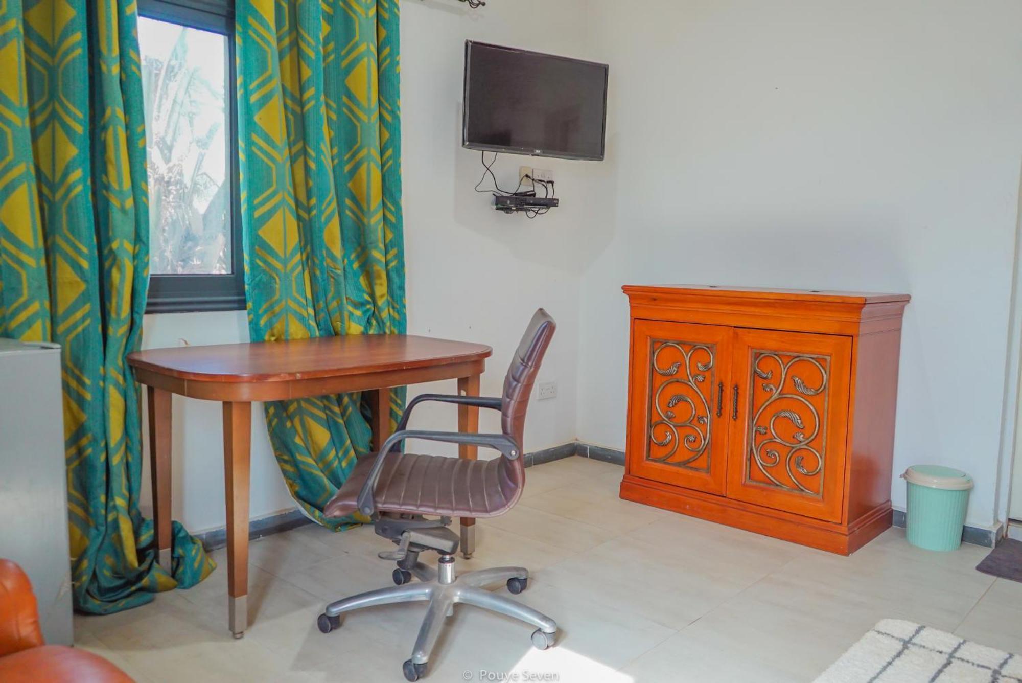 Mgm Apartments Gambia Kololi Exterior foto